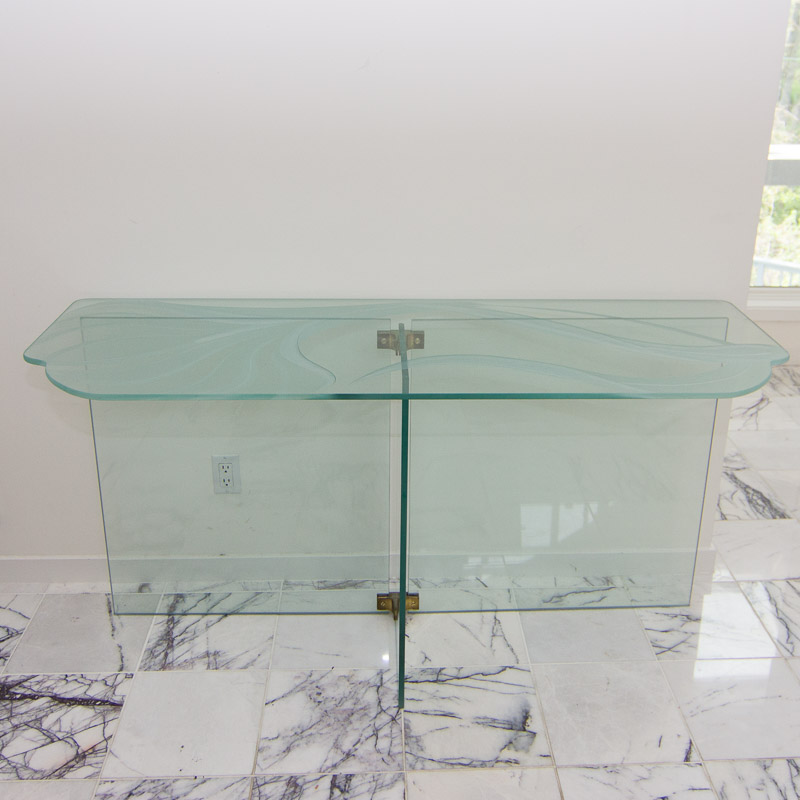 Elegant Etched Glass Table EBTH
