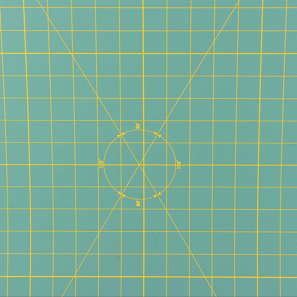 Rotary Fabric Cutter and Mats EBTH