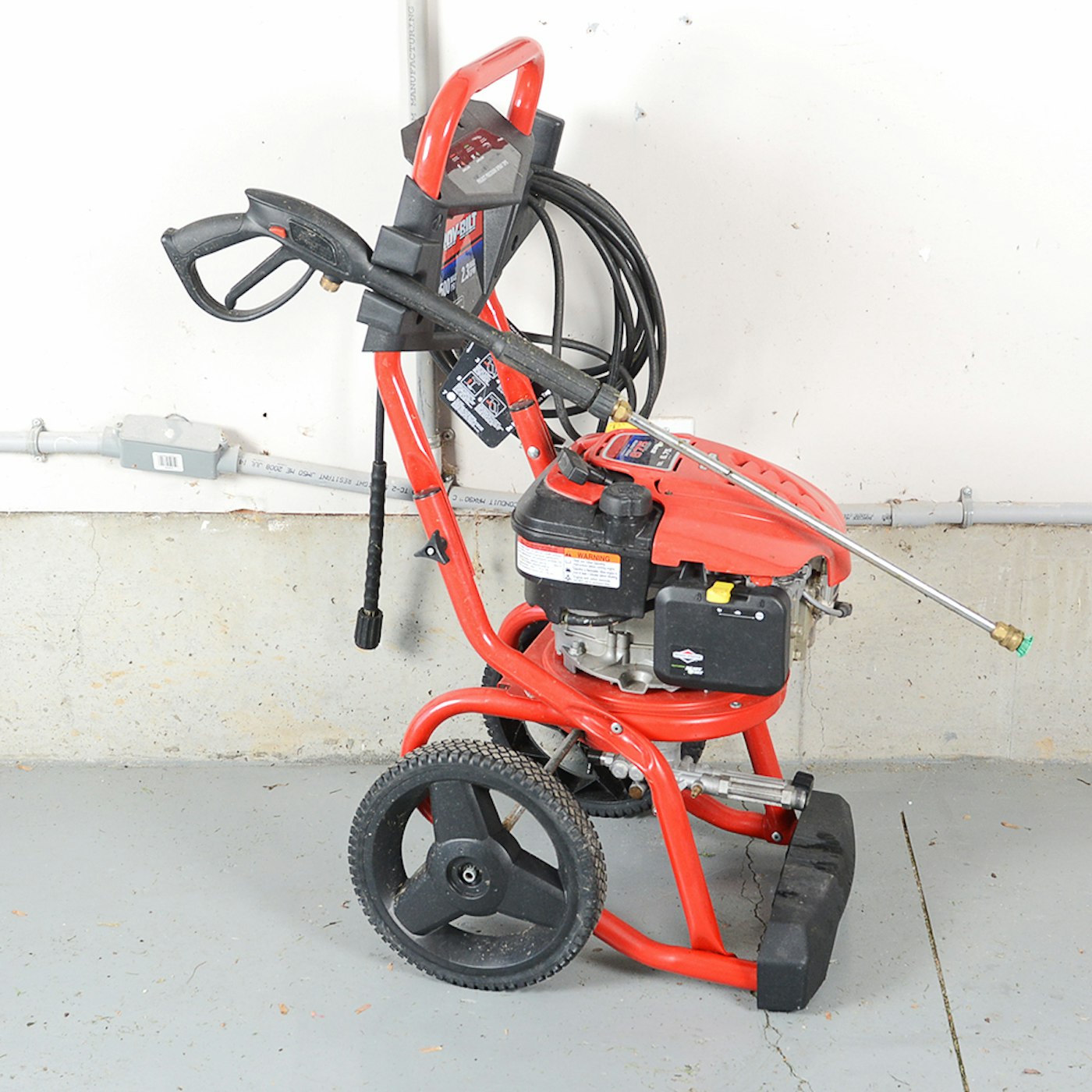 TroyBilt 2500 PSI Pressure Washer EBTH