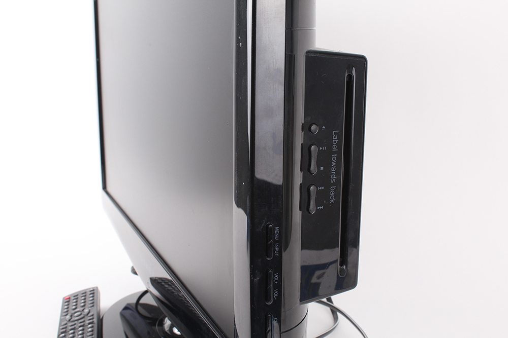 Dynex 22" LCD Television DVD Combo EBTH