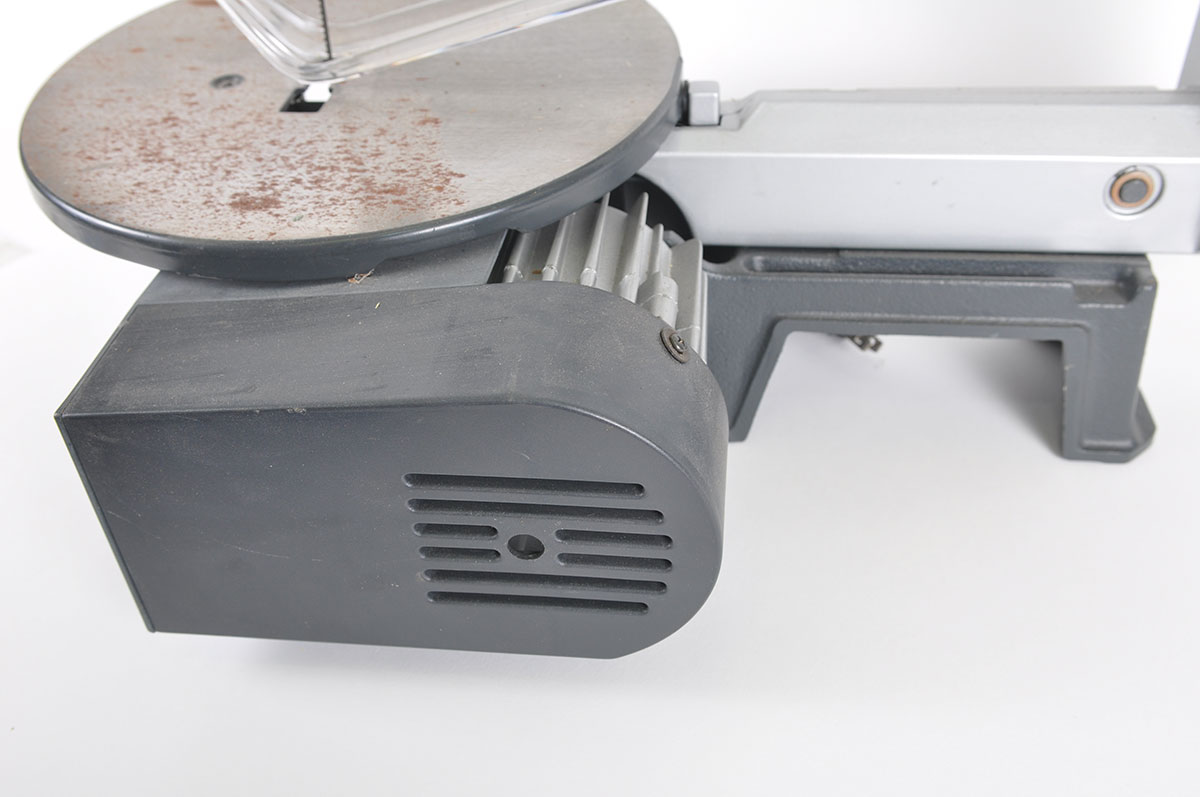 Dremel Model 1371 Tabletop Scroll Saw EBTH