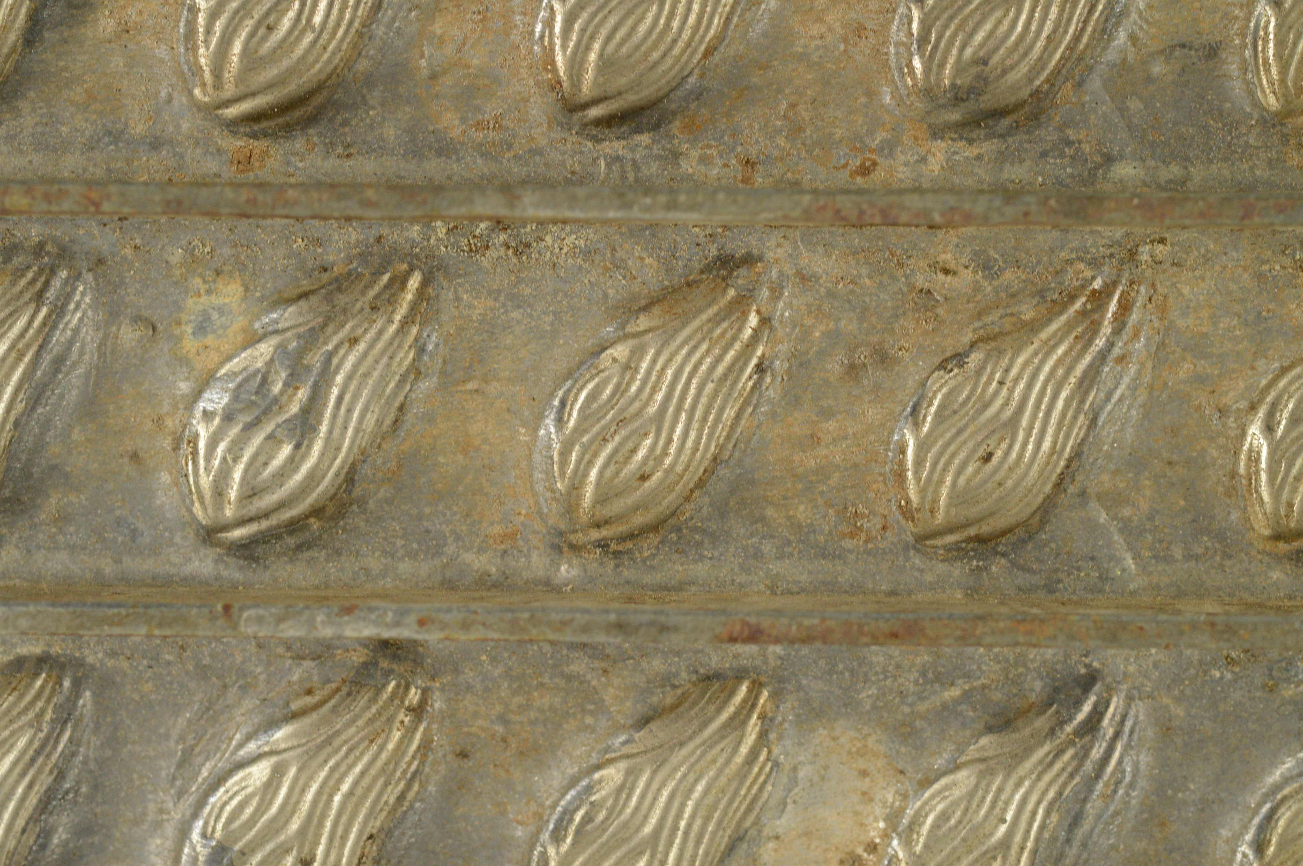 Antique Metal Candy Mold EBTH