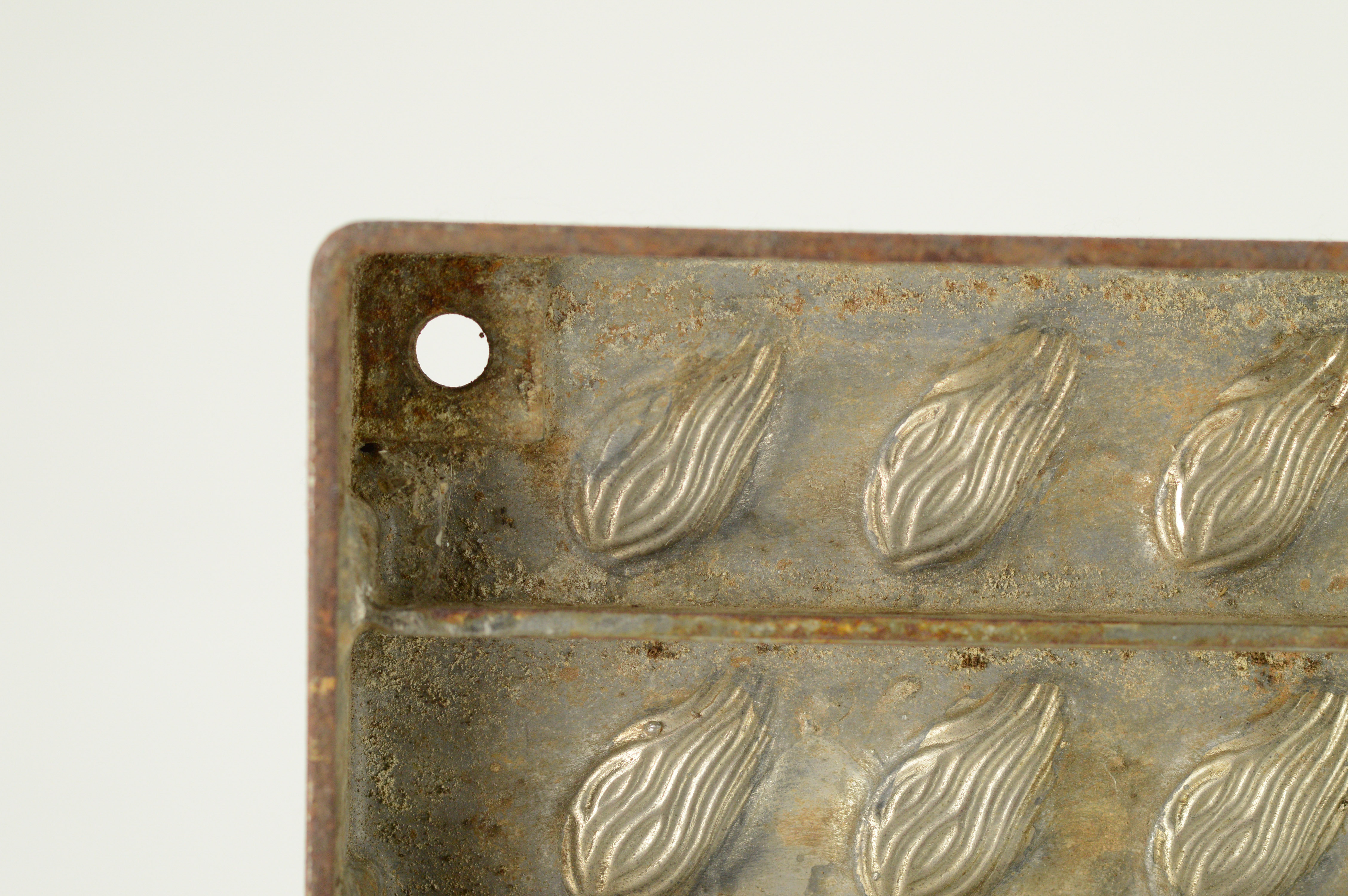 Antique Metal Candy Mold EBTH
