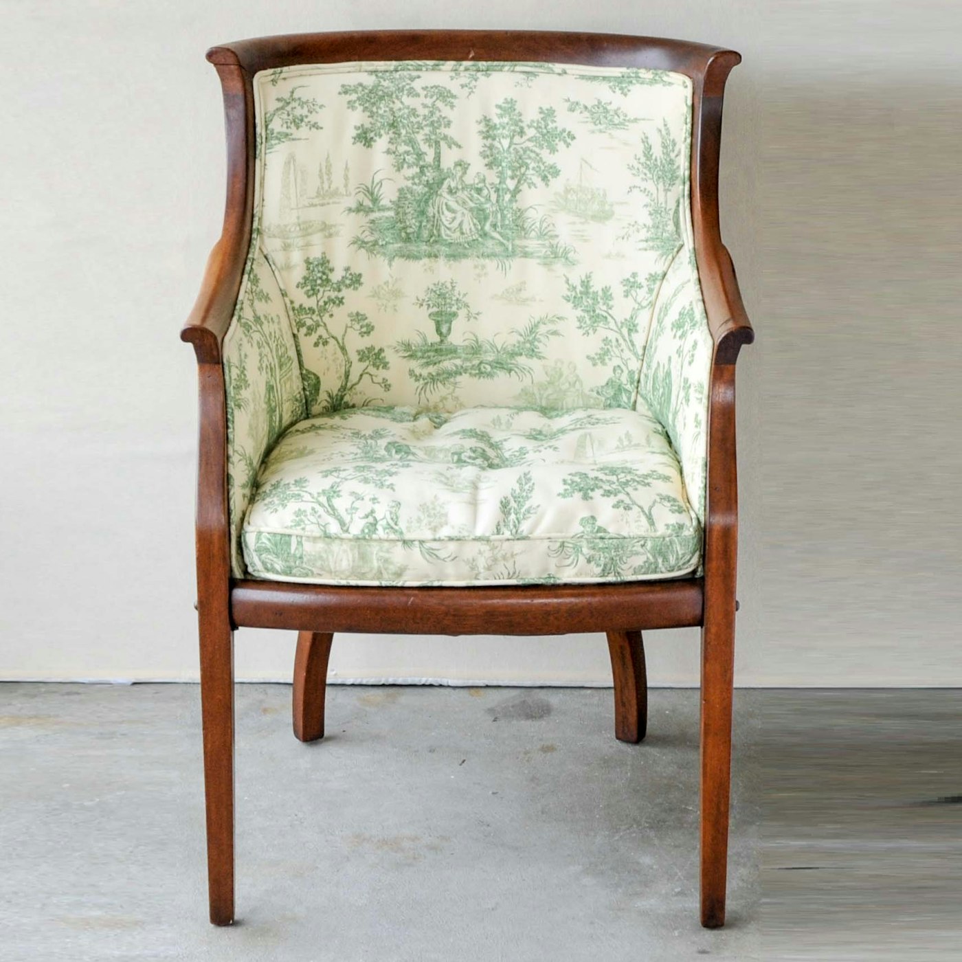 Vintage Upholstered Barrel Chair | EBTH