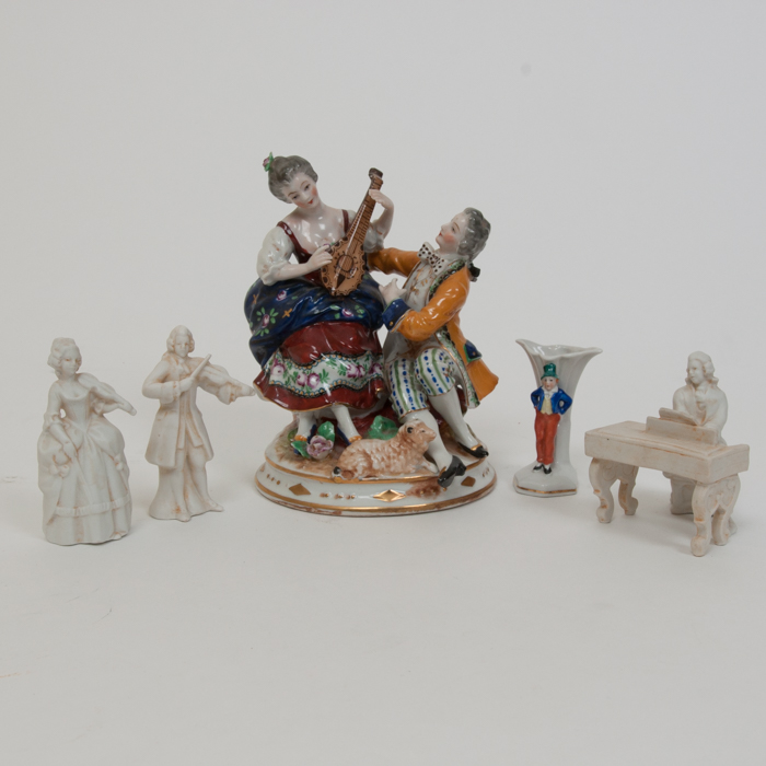 Musical Figurines EBTH