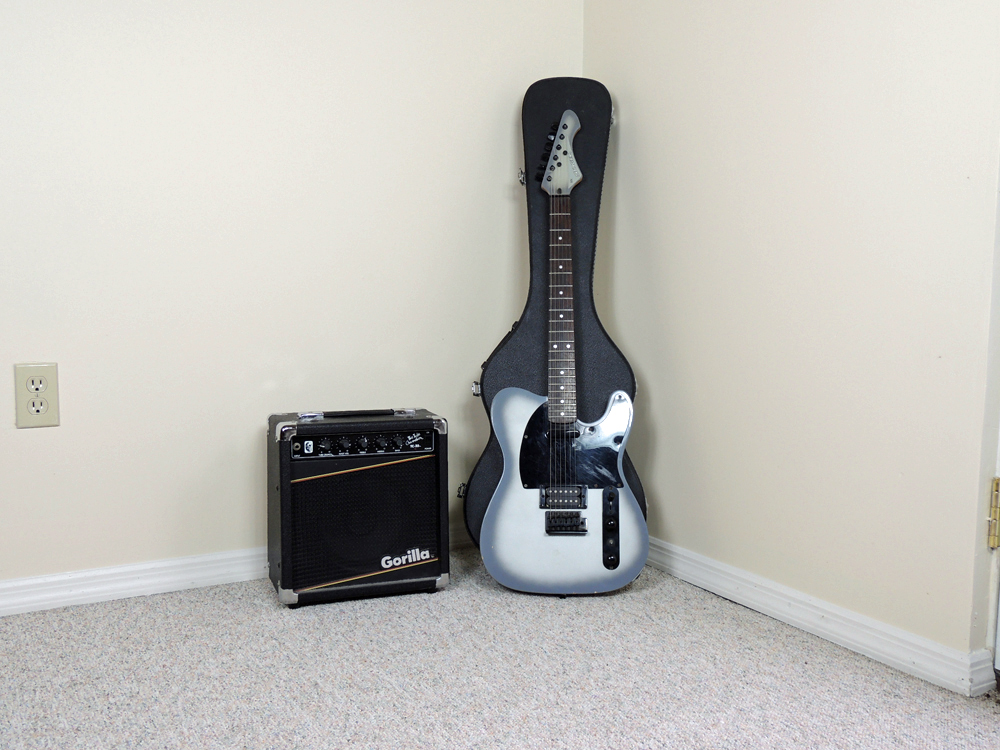 Martin Stinger STX Electric Guitar and Gorilla TC35 Amplifier EBTH