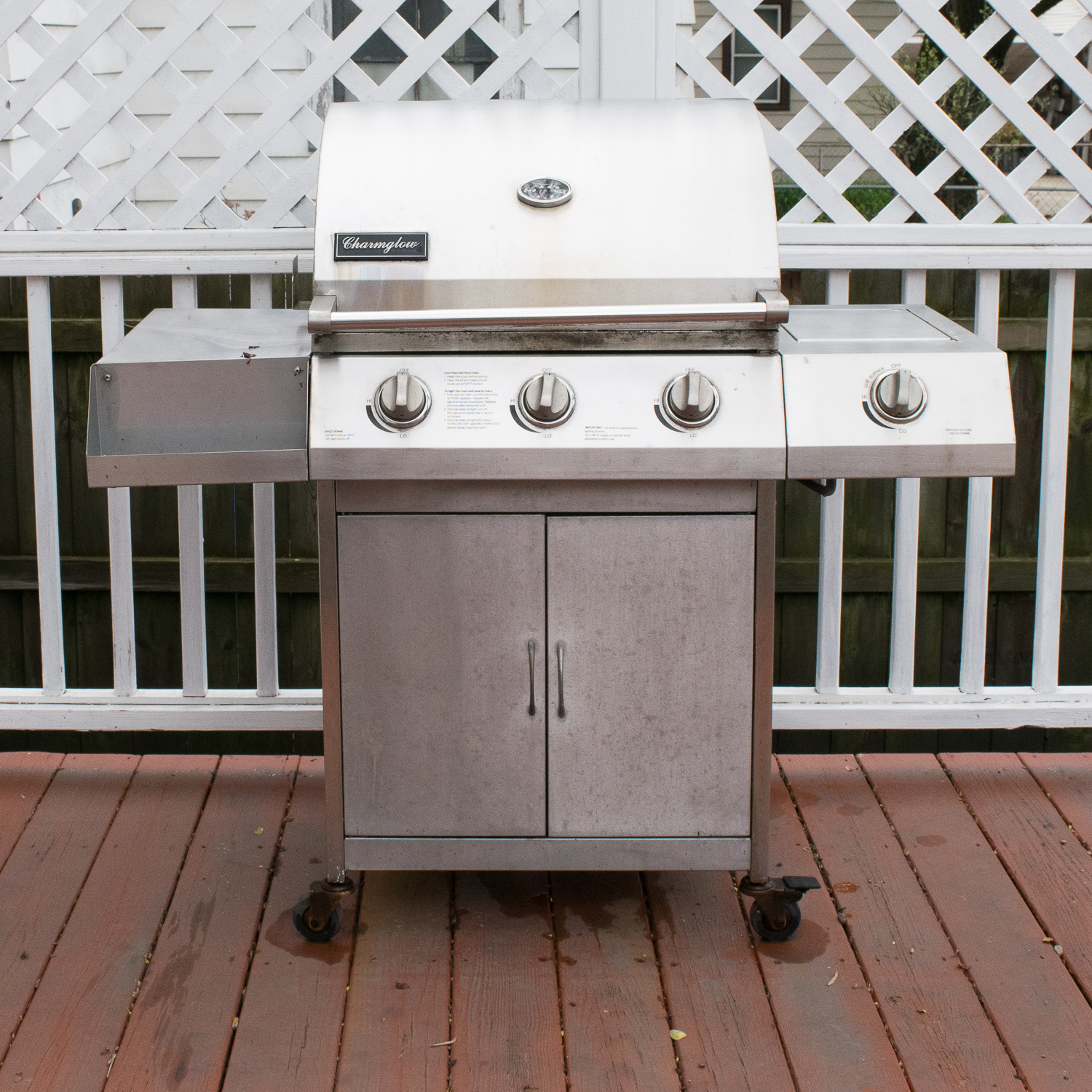 Charmglow Stainless Steel Gas Grill EBTH