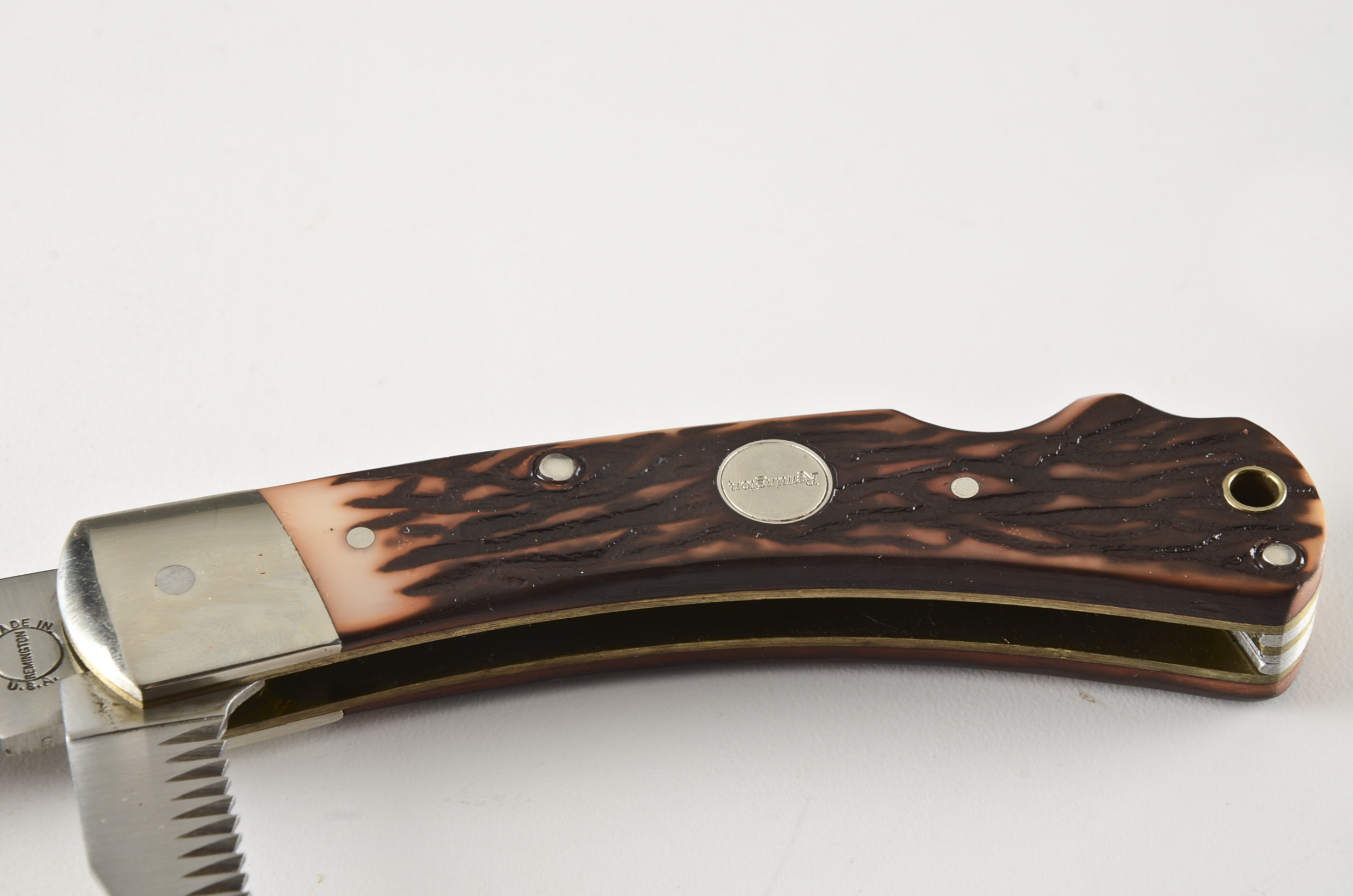 Remington R3D Big Game Bone Handle Folding Knife EBTH