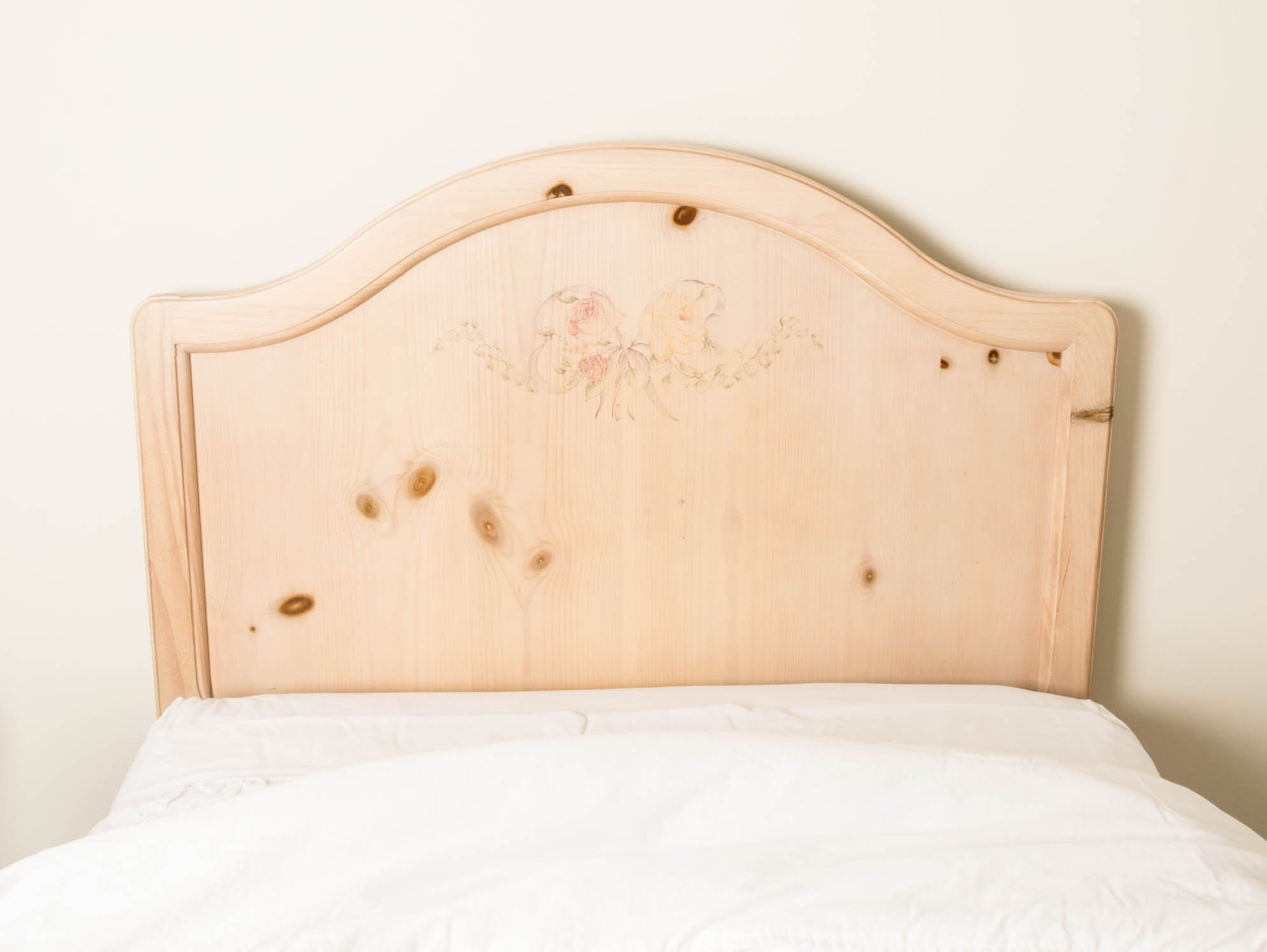 Impressions by Thomasville Knotty Pine Country Twin Headboard EBTH