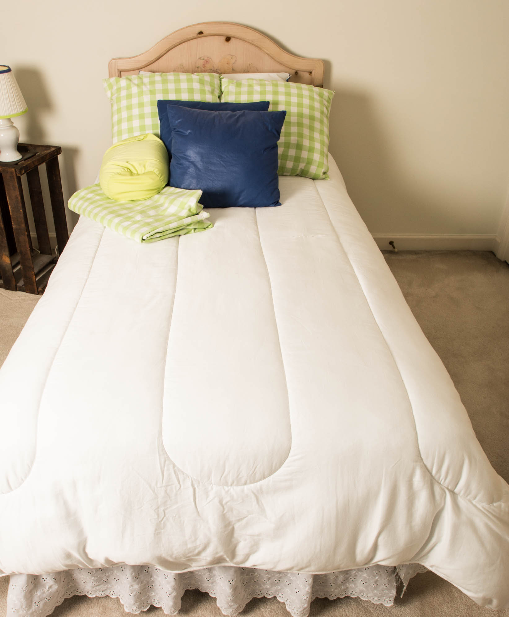 Impressions by Thomasville Knotty Pine Country Twin Headboard EBTH