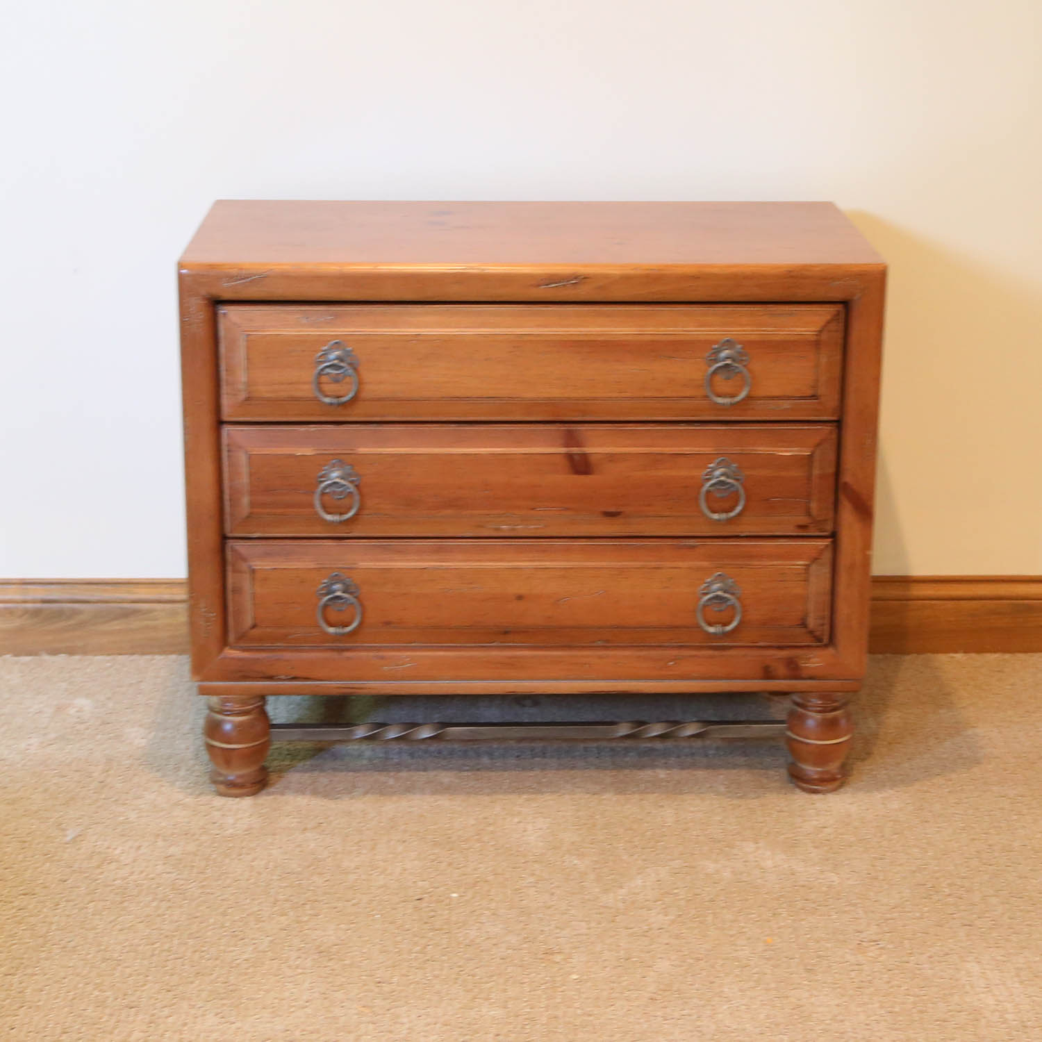 Drexel Heritage Maple Chest Of Drawers Ebth