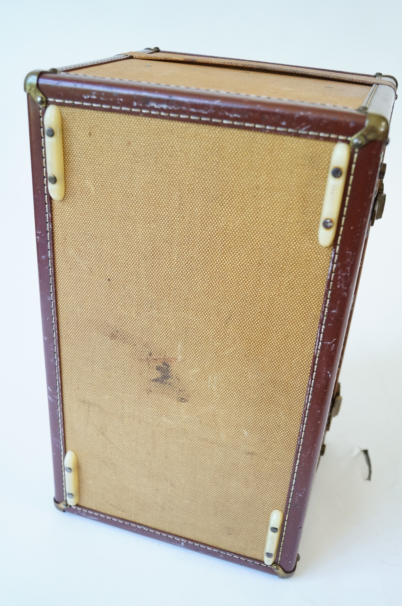 Vintage Hartmann Skymate Train Case EBTH