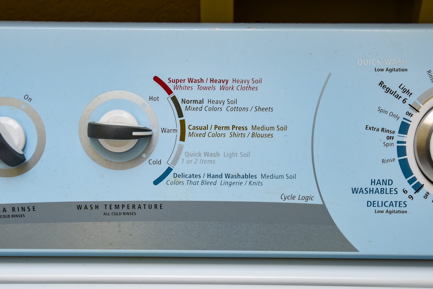 Whirlpool Washer and Dryer Set EBTH