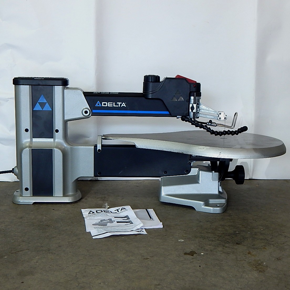 Delta 20" Variable Speed Scroll Saw EBTH