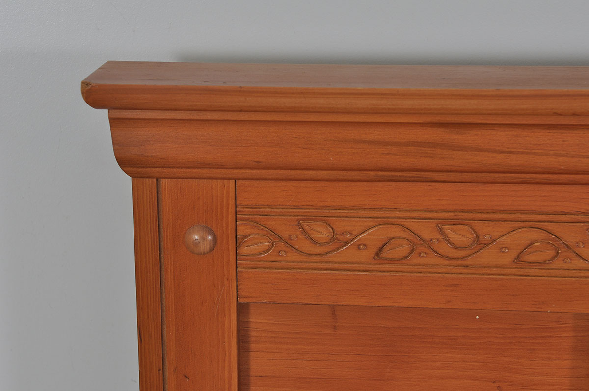 Full Size Knotty Pine Headboard and Footboard with Frame EBTH