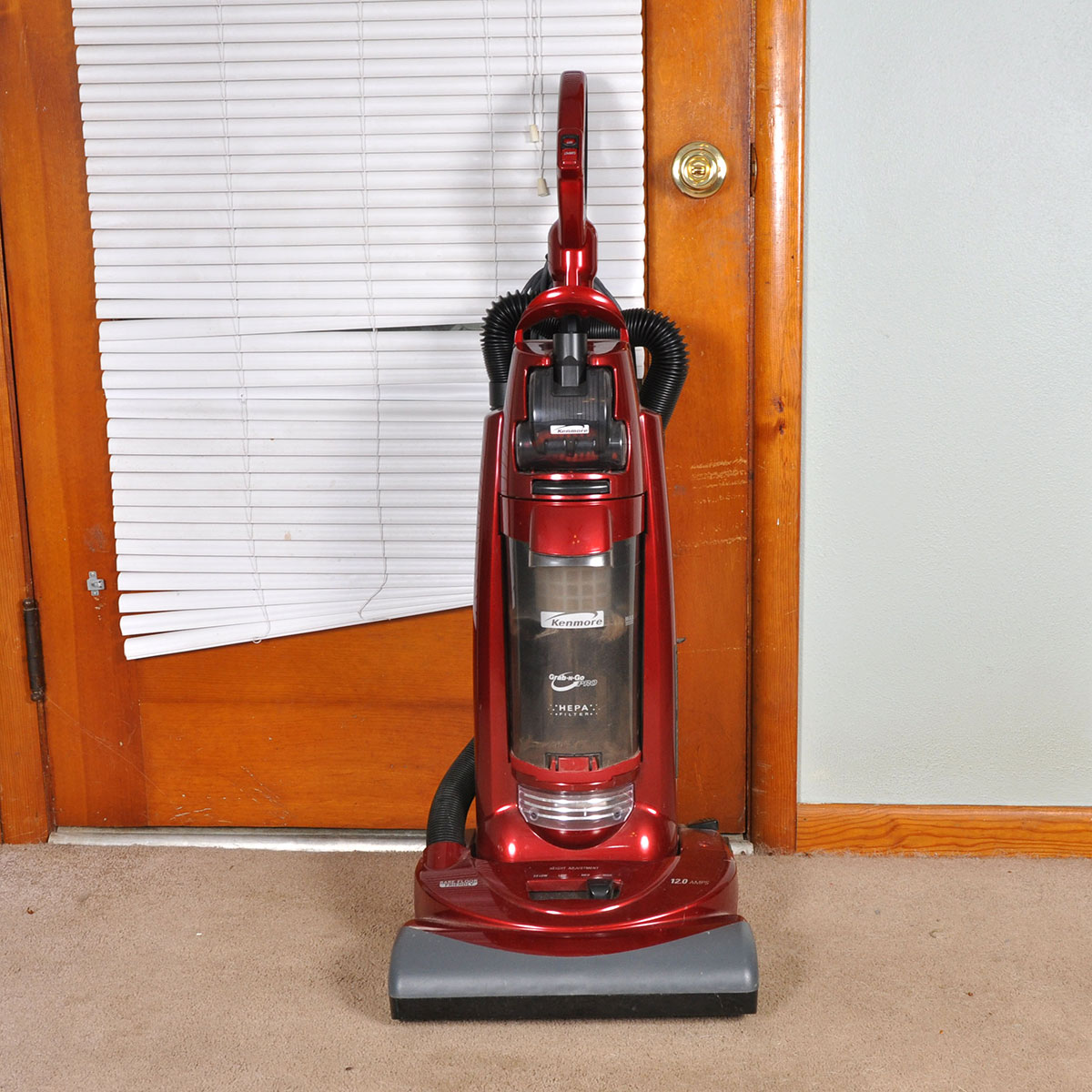Kenmore GrabNGo 12 Amp Upright Hepa Bagless Vacuum EBTH