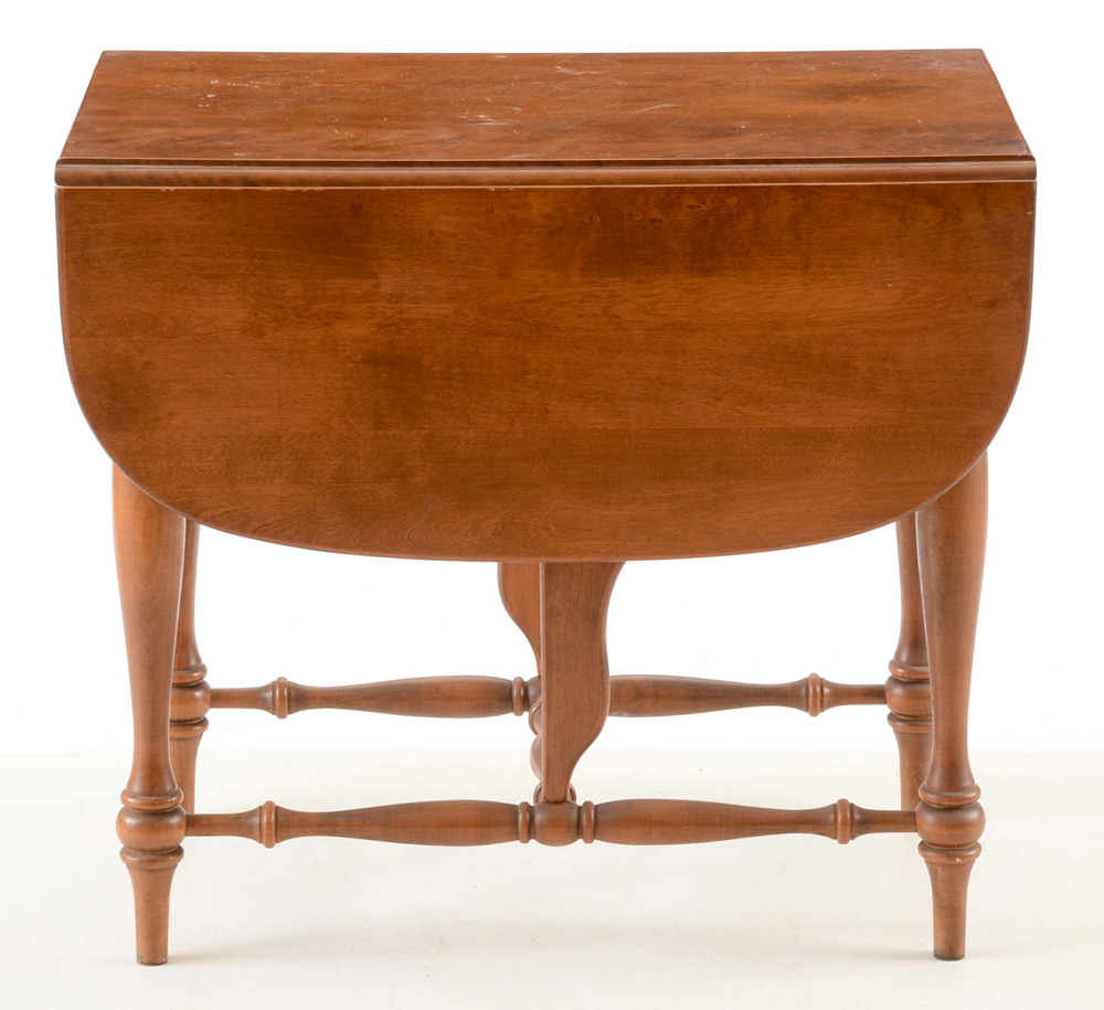 Ethan Allen Early American style Drop Leaf Accent Table EBTH