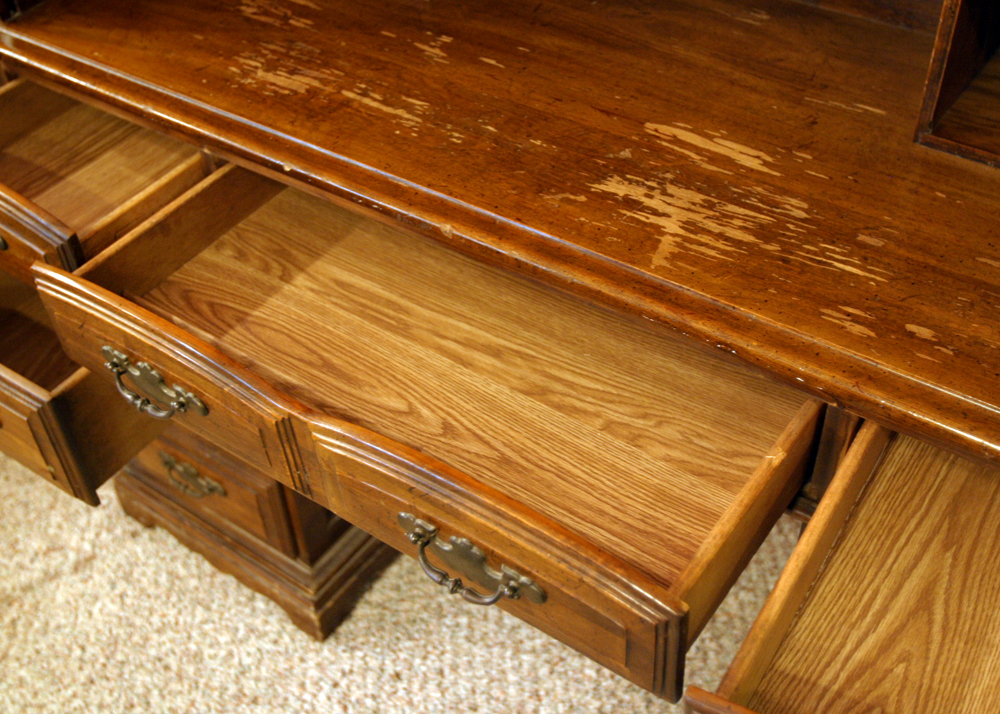 Riverside Roll Top Desk EBTH