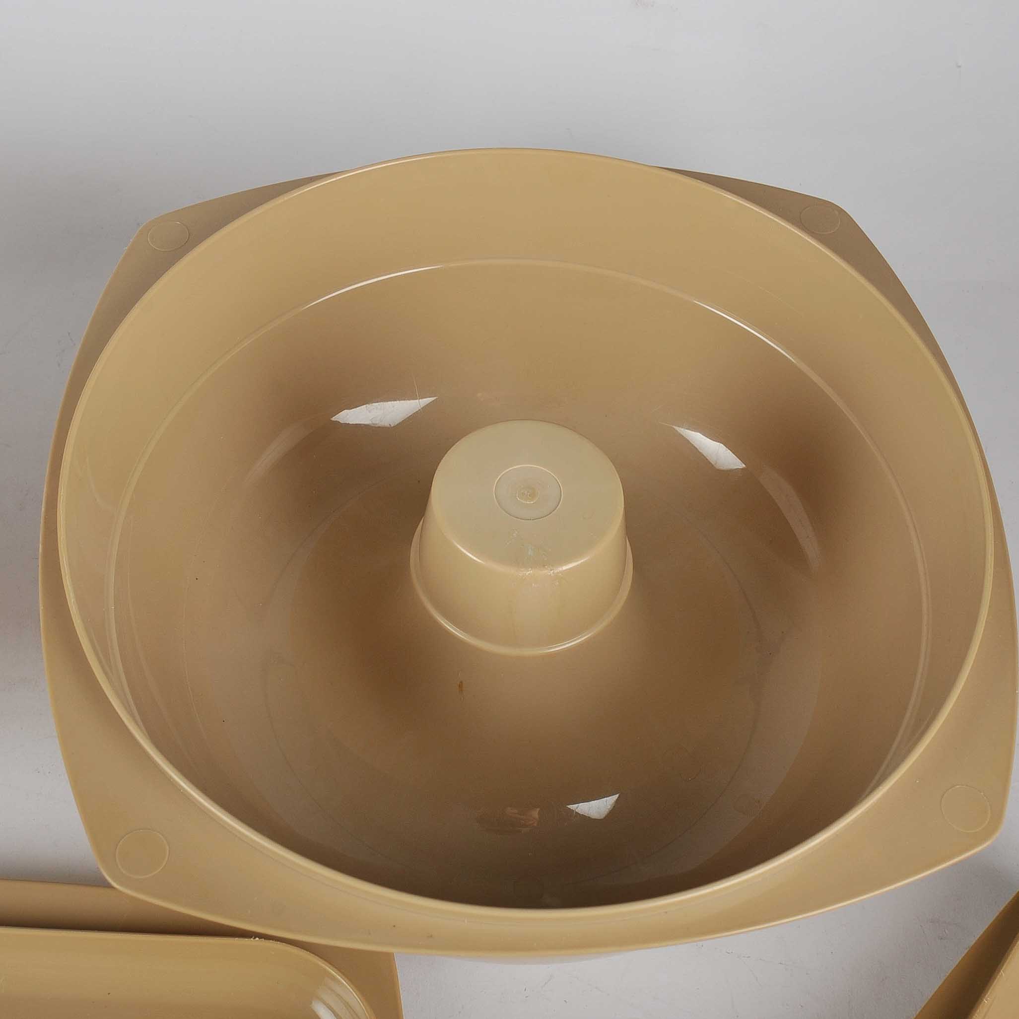 Vintage MicroEtte Microwave Safe Cookware EBTH