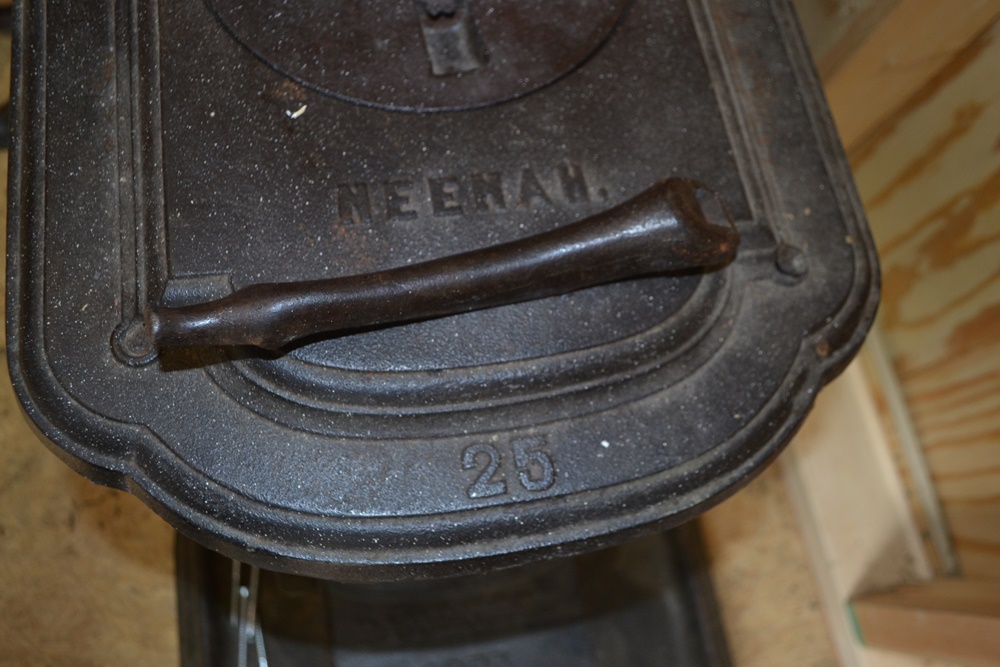 Antique Cast Iron Parlor Stove EBTH