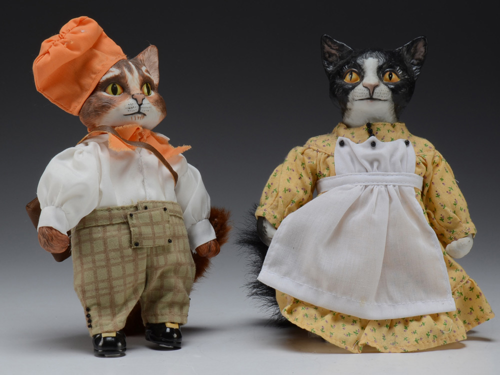 Collection of 13 Franklin Mint Colonial Cat Dolls EBTH