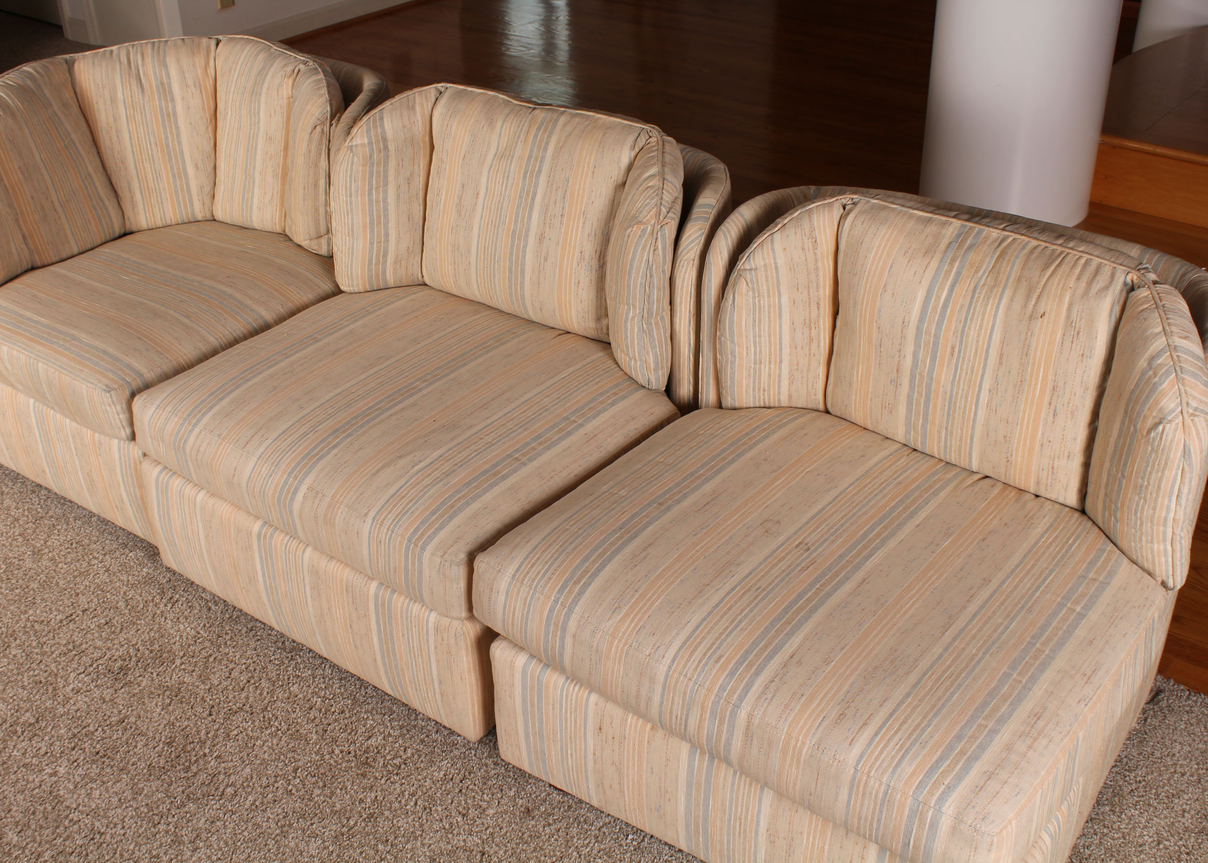 Henredon Folio 500 Sectional Sofa EBTH