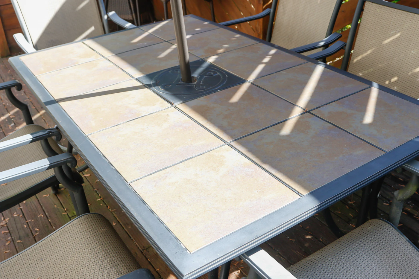 Ceramic Tile Top Patio Dining Table and Chairs with Umbrella | EBTH