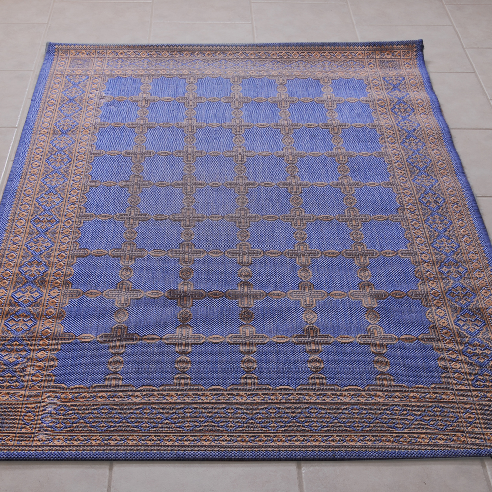 Verona Indoor Outdoor Accent Rug EBTH