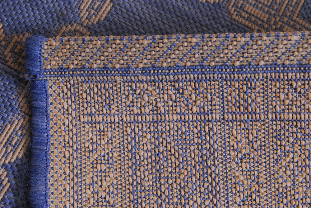 Verona Indoor Outdoor Accent Rug EBTH