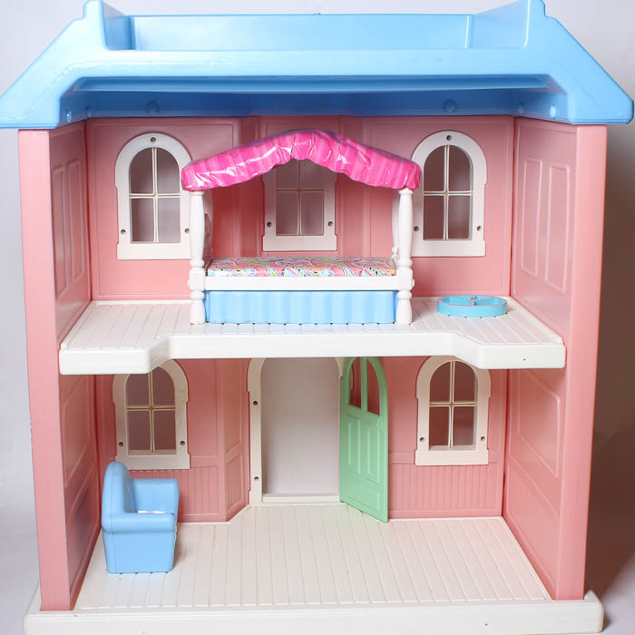 pink plastic dollhouse