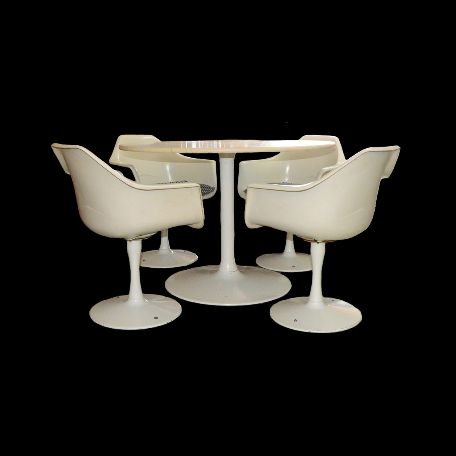 Vintage Mid Century Modern Tulip Table with Chairs EBTH