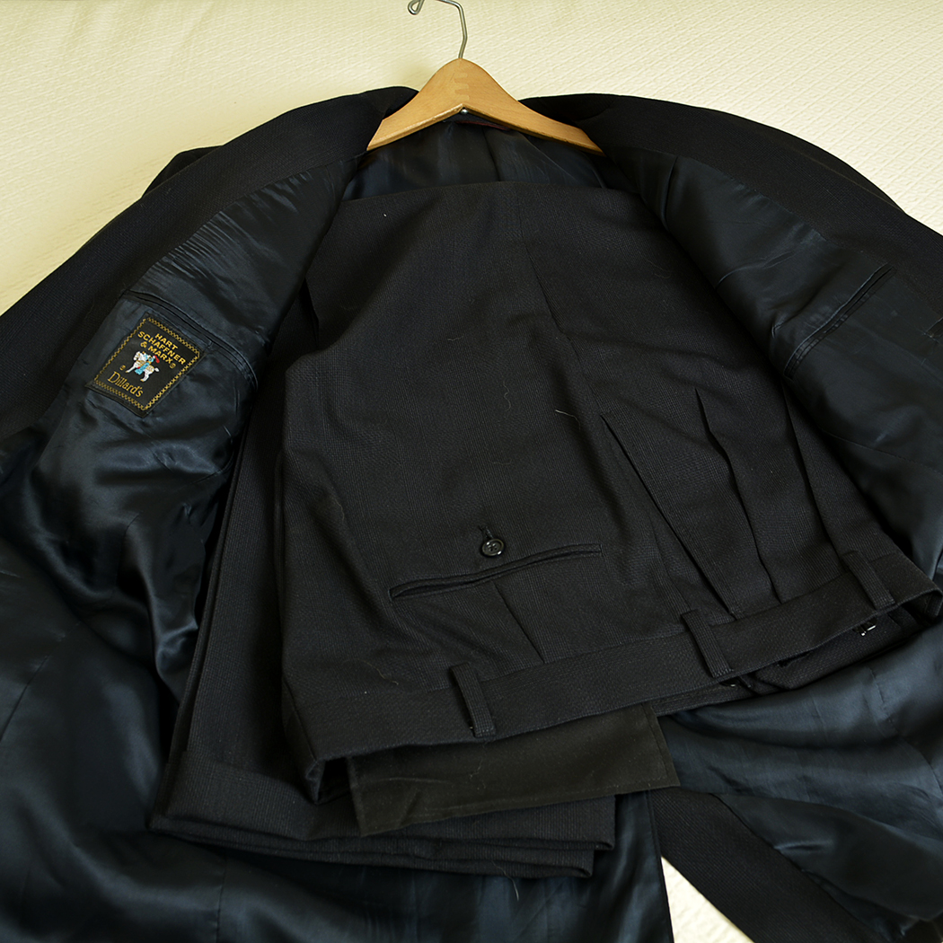 Collection of Men's Dress Clothes EBTH