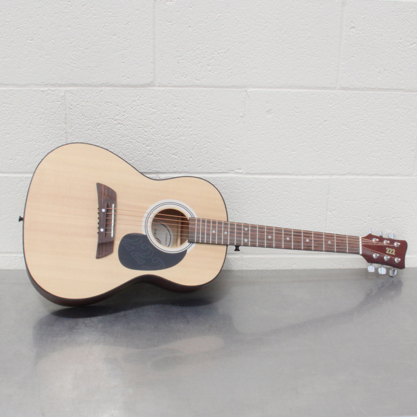 first act 222 acoustic guitar al361