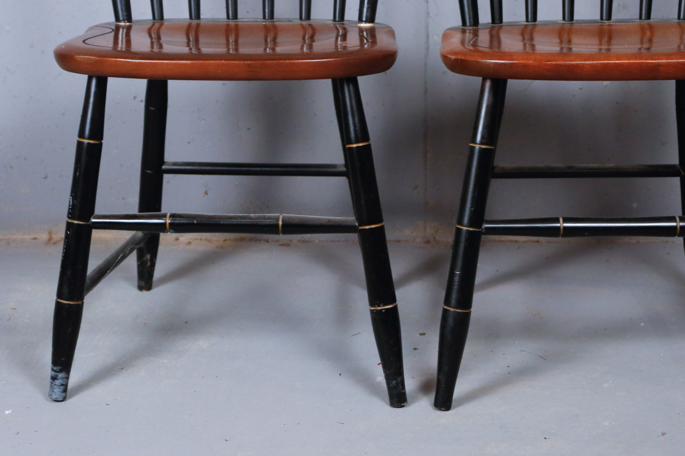 Pair of Spindle Back Hitchcock Chairs with Cushions EBTH