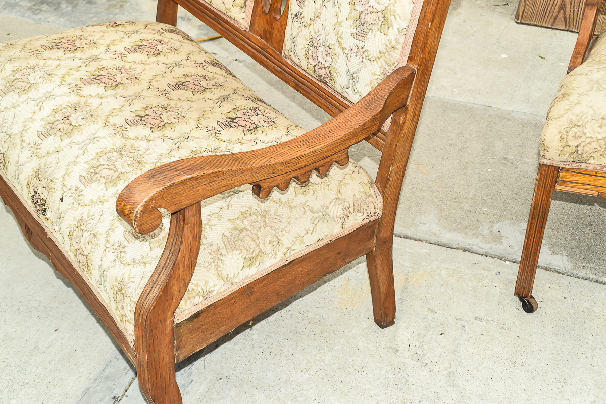Victorian Eastlake Style Settee and Parlor Chair EBTH
