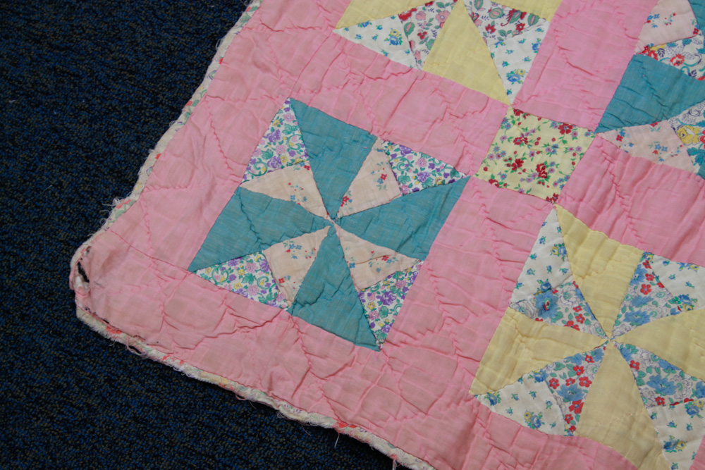 Vintage Cutter Quilts EBTH