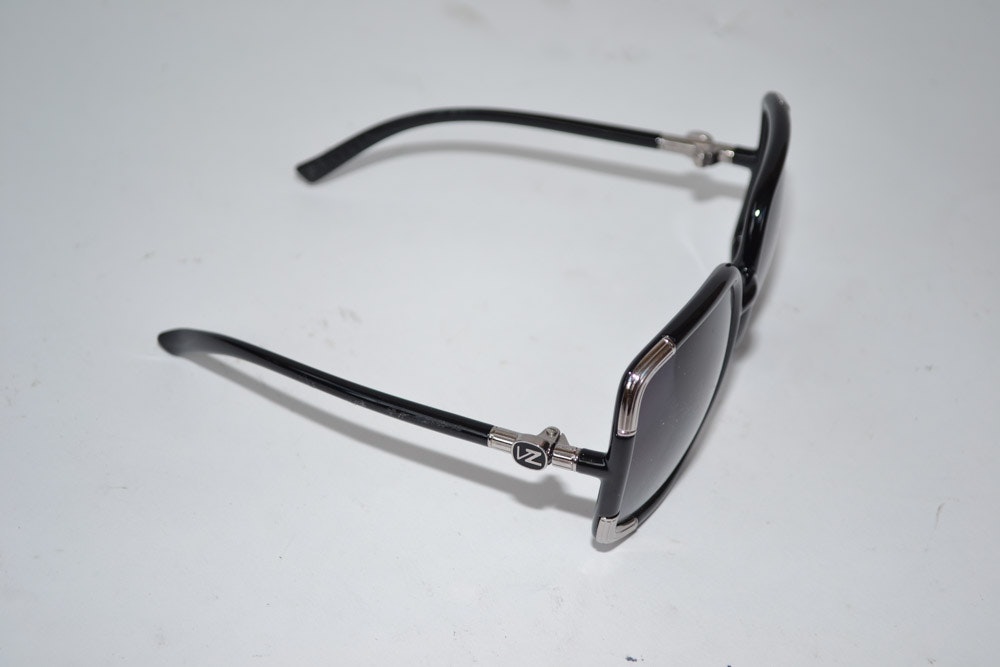 Von Zipper and Quicksilver Sunglasses : EBTH