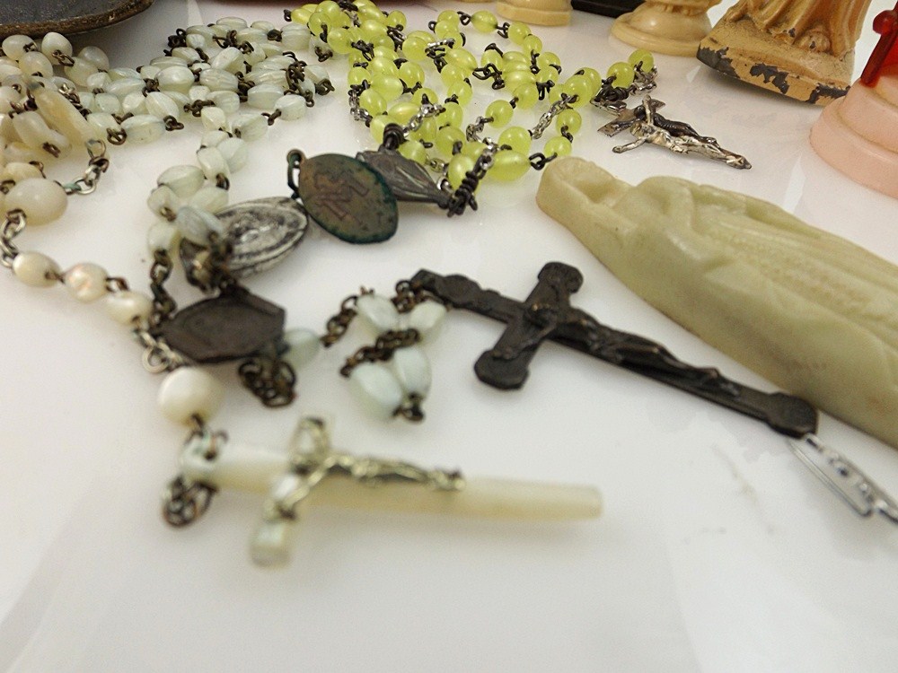 Vintage Religious Collectibles EBTH