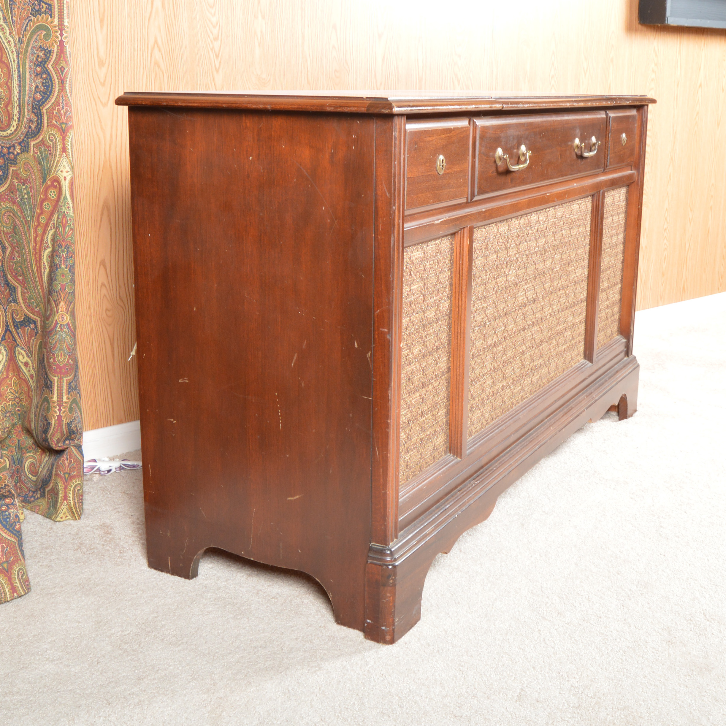 Vintage Admiral AM/FM Stereo Multiplex Console with Turntable