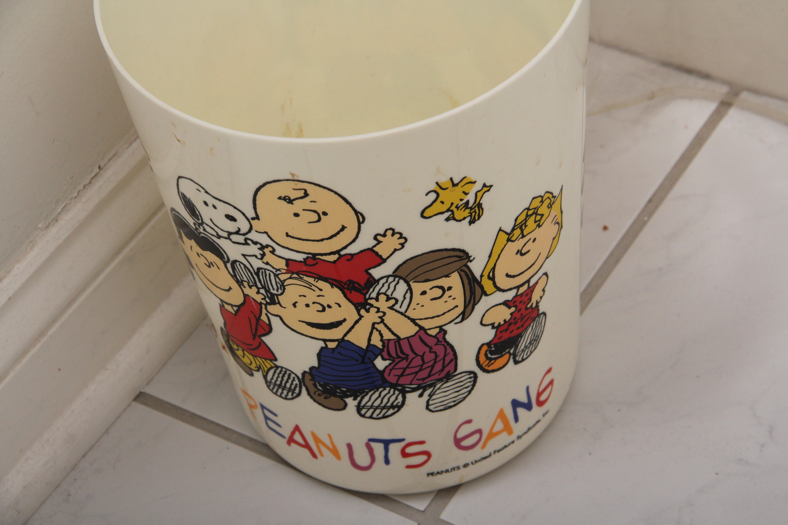 Collection of Snoopy and Woodstock Bathroom Decor | EBTH