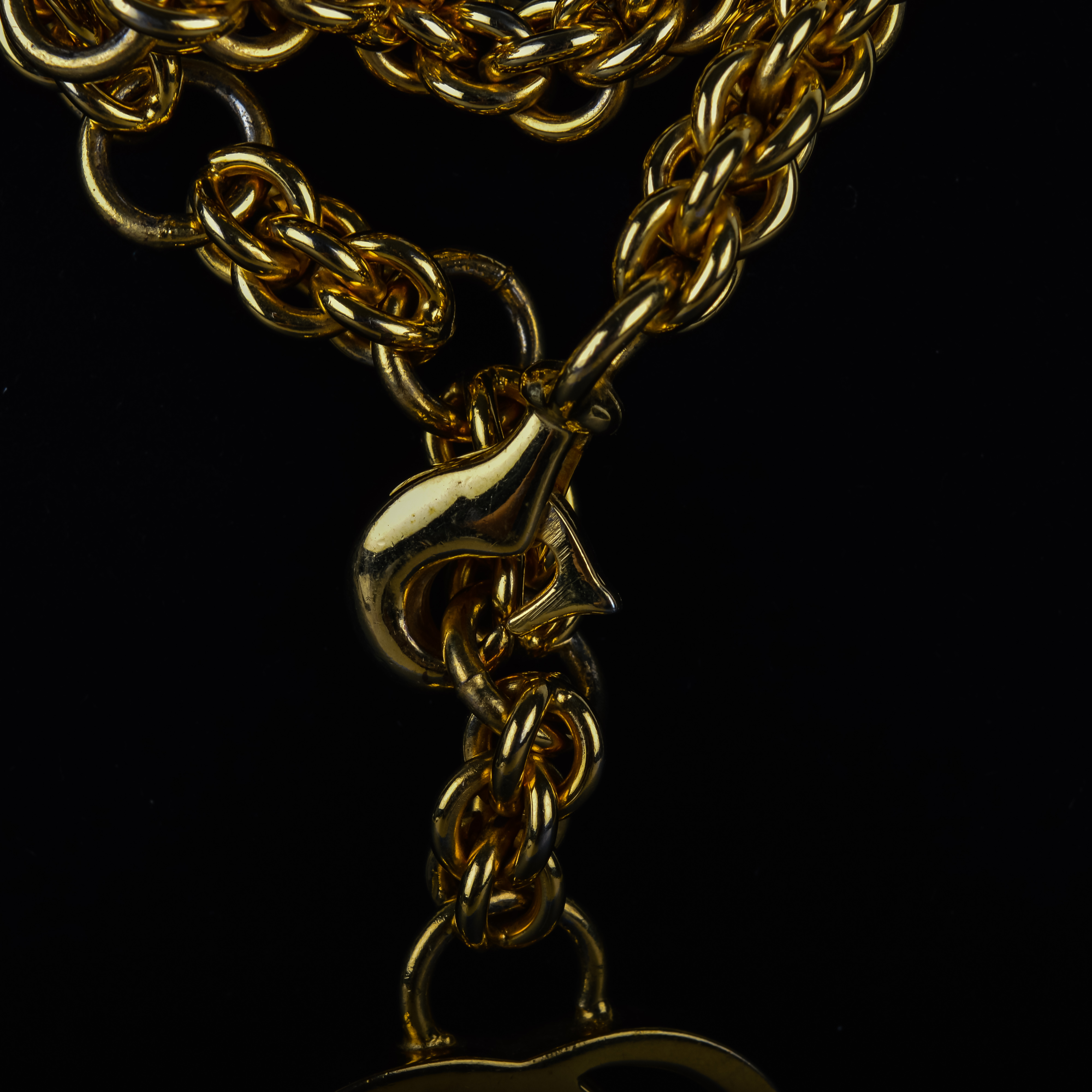 Vintage Gucci Chain Belt EBTH