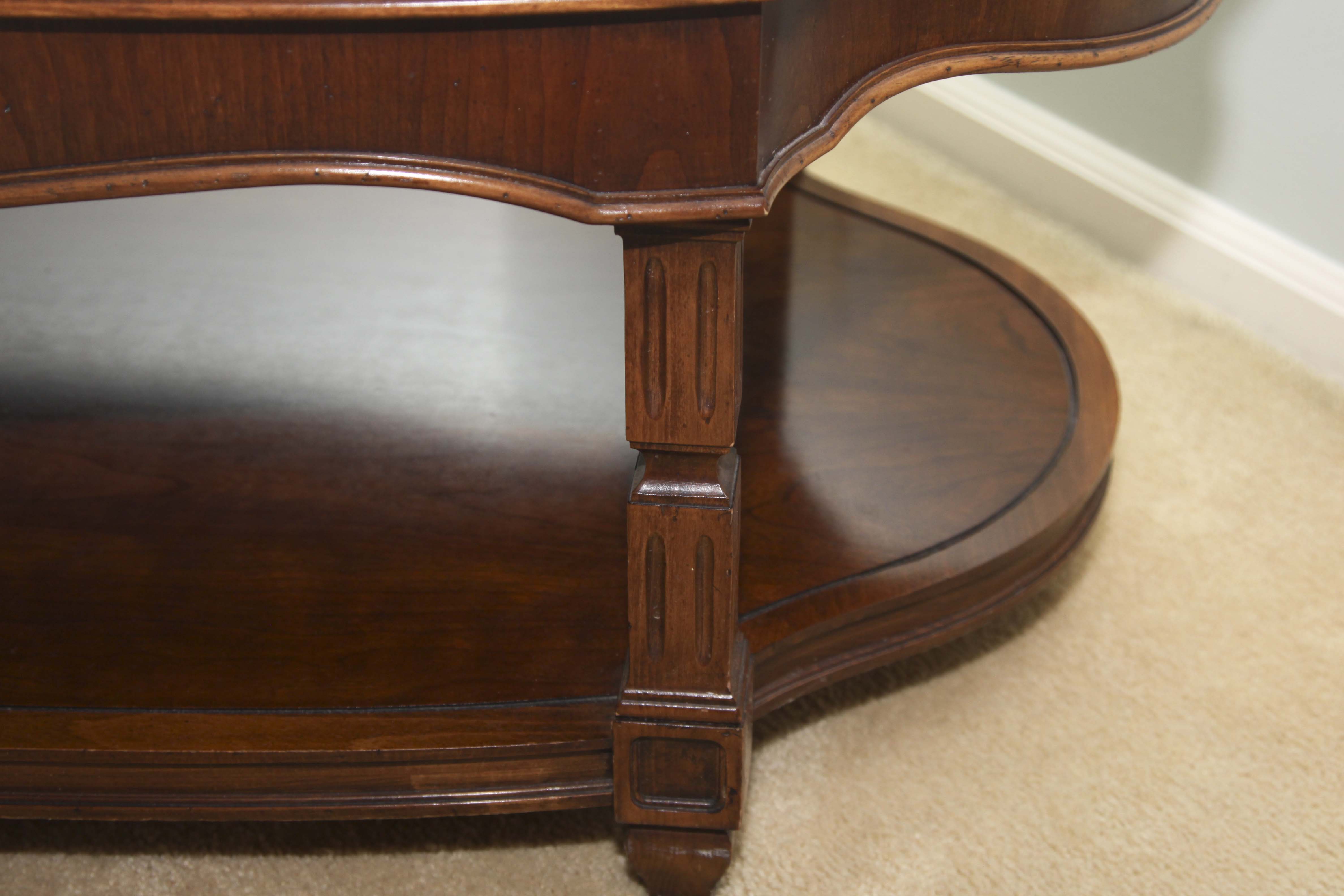 Thomasville Oval Coffee Table EBTH