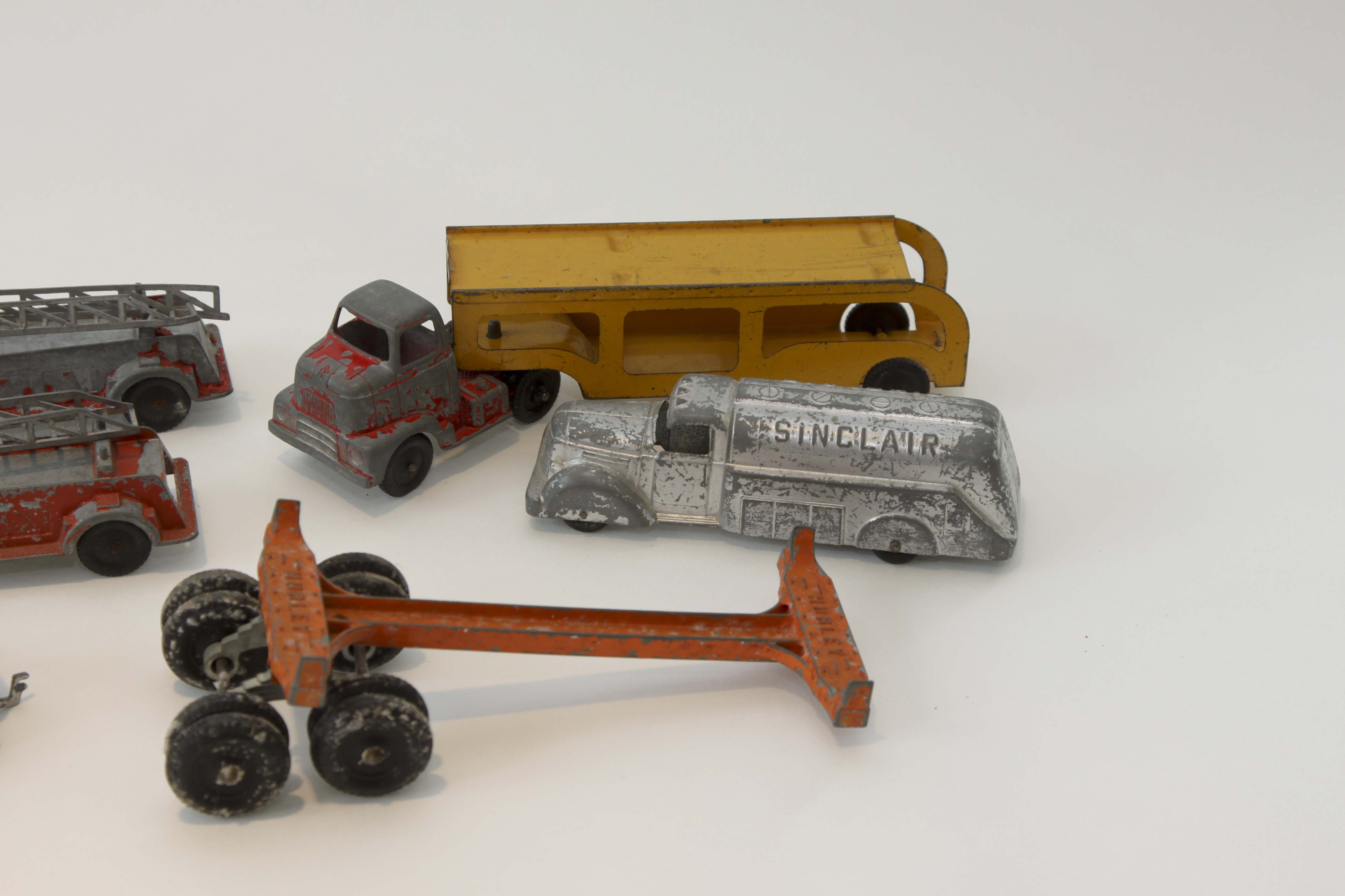 Vintage 'Tootsie Toys' Metal Toy Trucks Circa 1950's EBTH