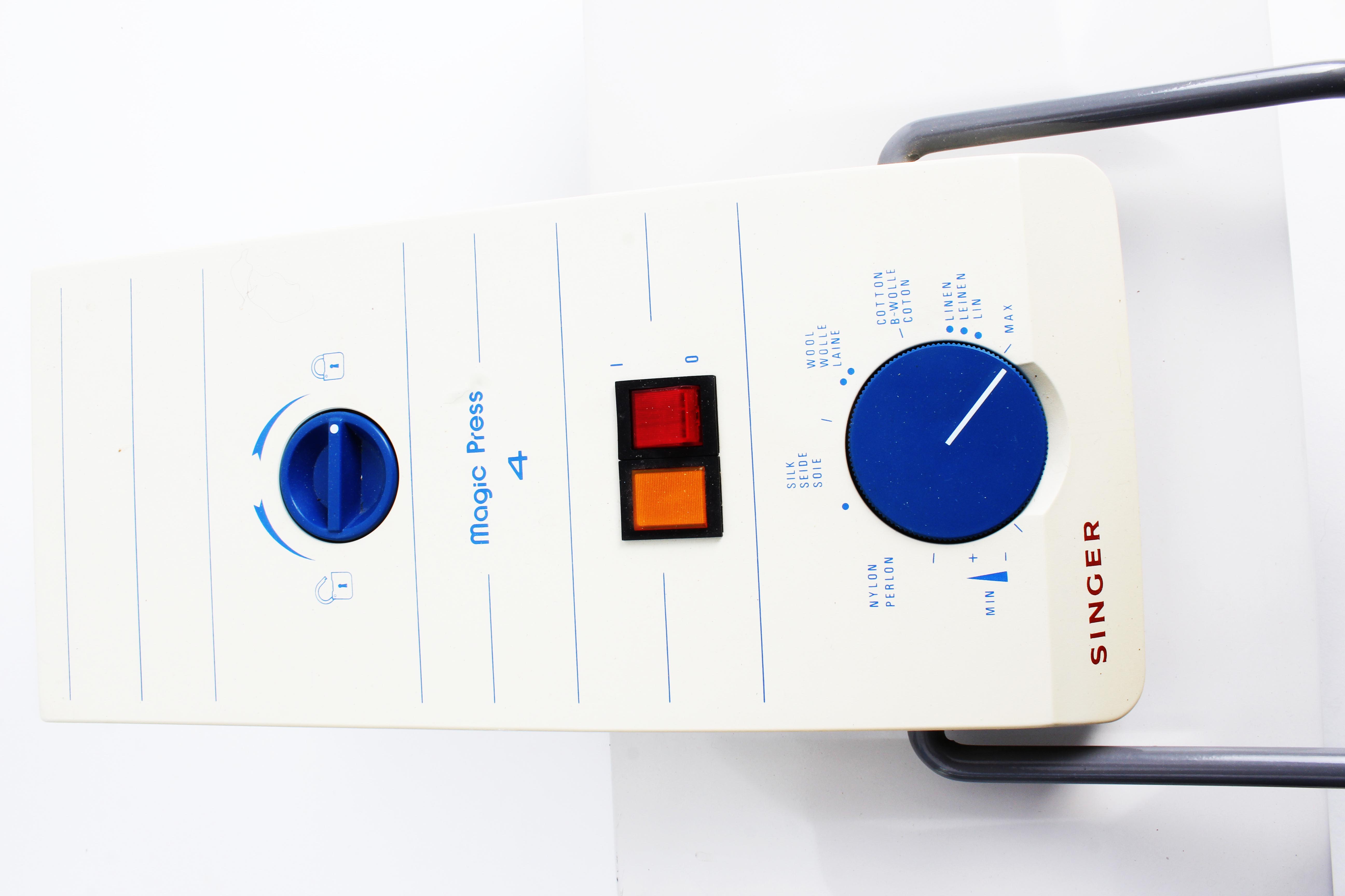 Singer Magic Press 4 EBTH