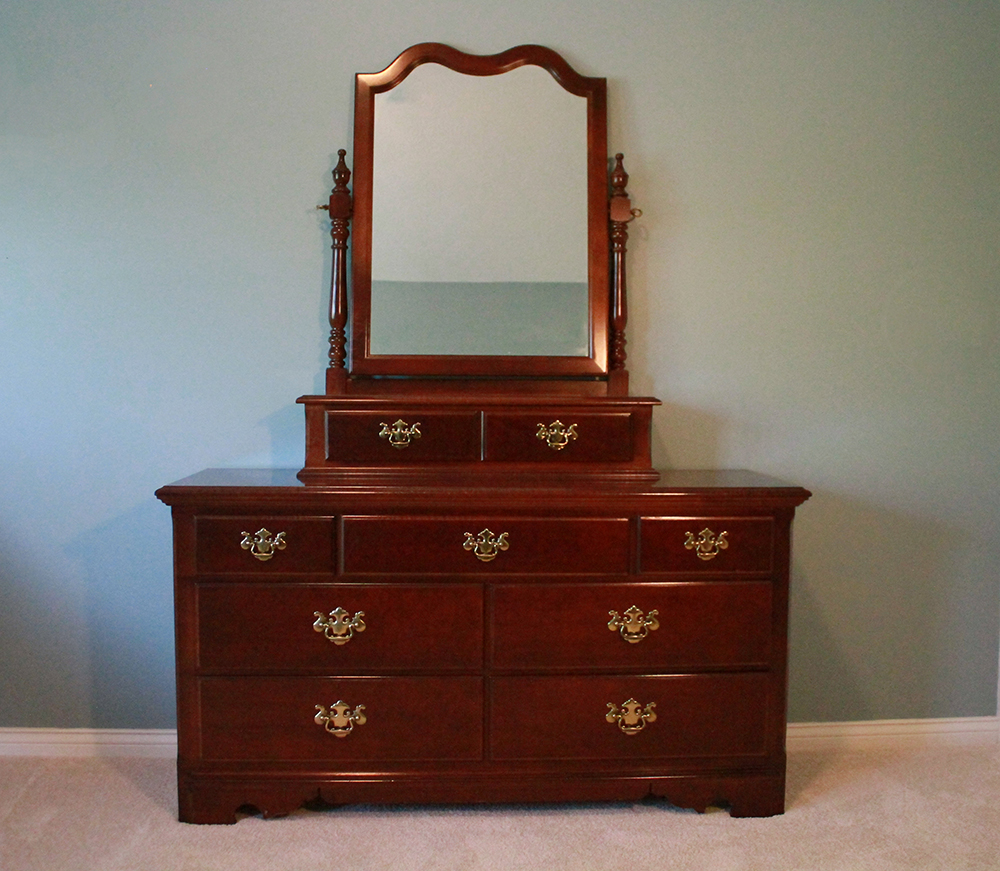 Impressions By Thomasville Dresser With Mirror Ebth