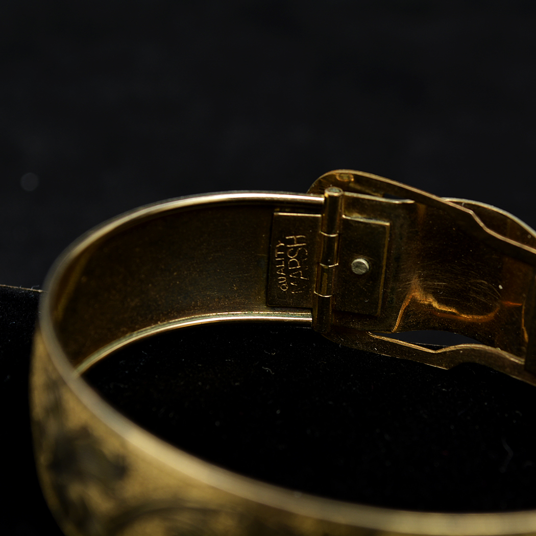 Pair of Vintage Belt Buckle Bracelets EBTH