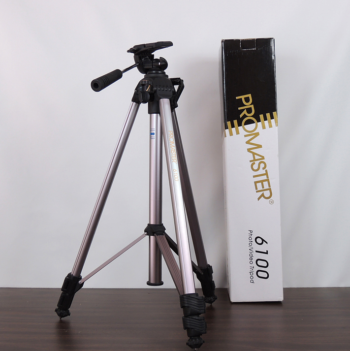 Promaster 6100 Camera Video Tripod with Quick Release Plate and Box EBTH