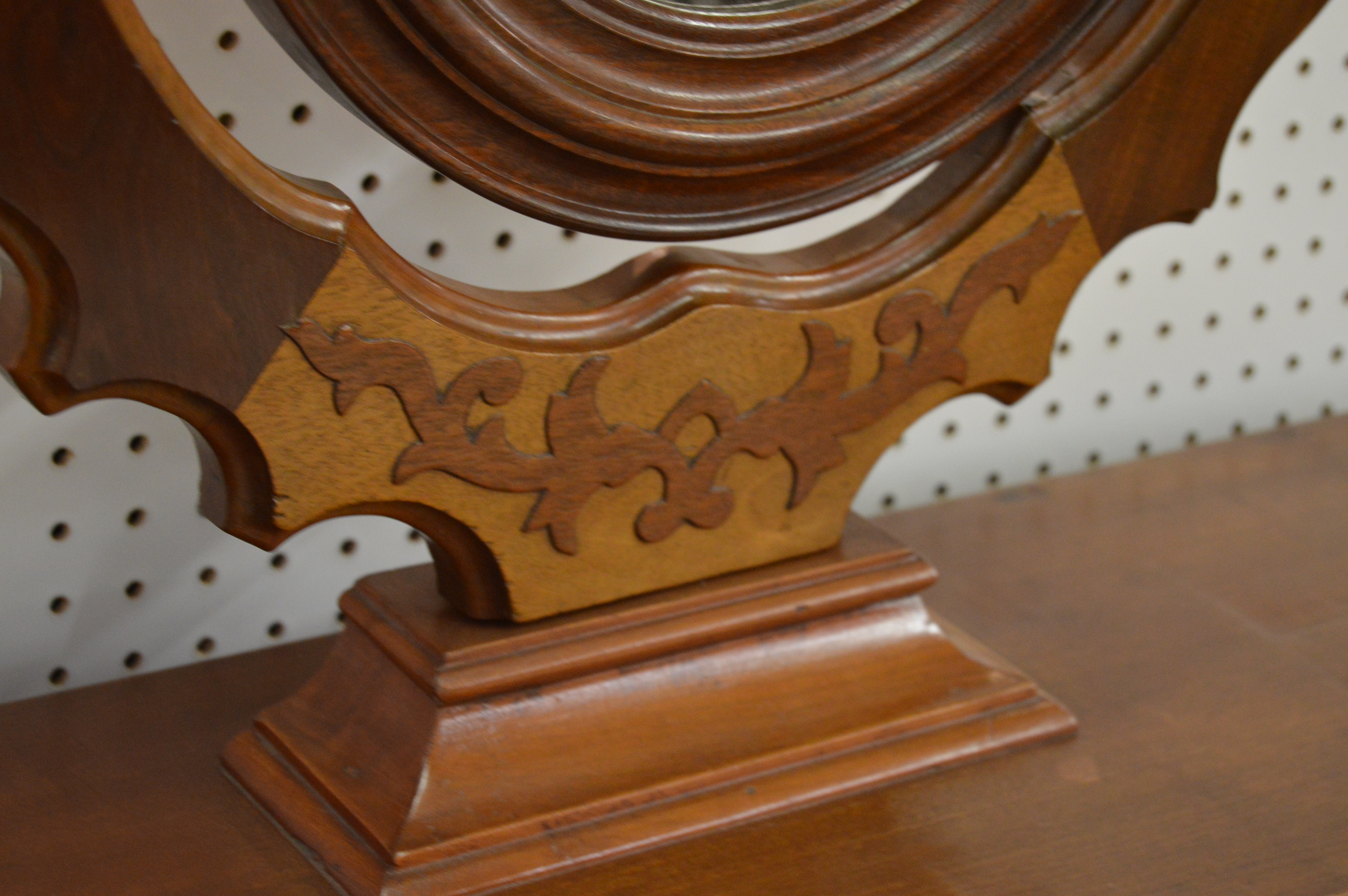 Victorian Chest of Drawers with Adjustable Mirror EBTH