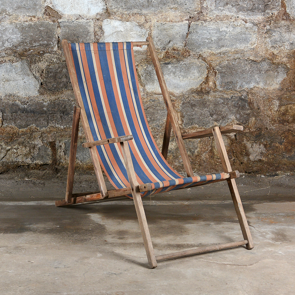 Vintage Striped Folding Beach Chairs EBTH