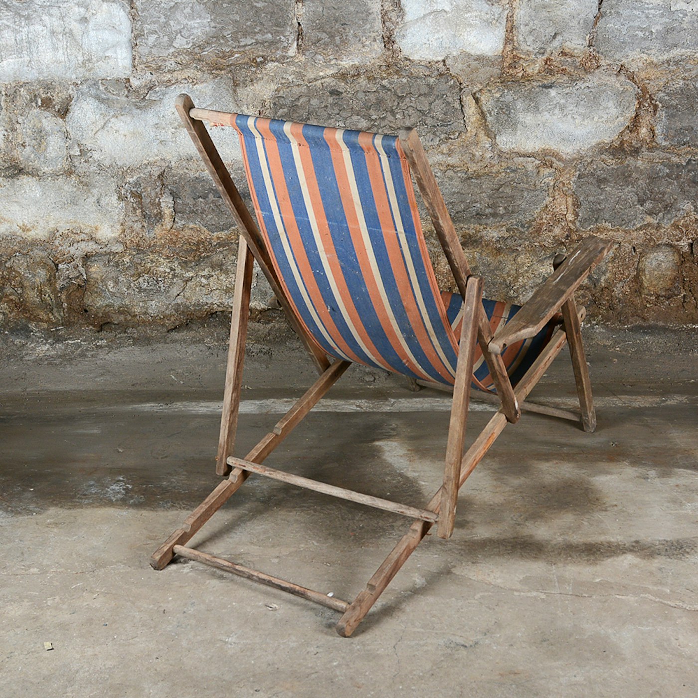 Vintage Striped Folding Beach Chairs : EBTH